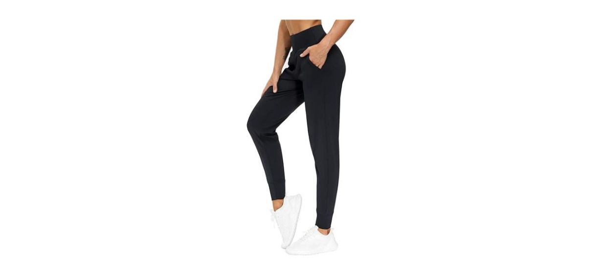 The Gym People Women's Joggers in black