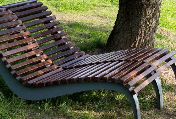 Best Outdoor Chaise Lounges