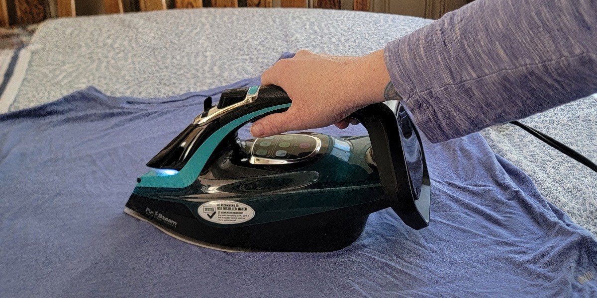 PurSteam SteamTech Elite 1-750-Watt Steam Iron drawbacks