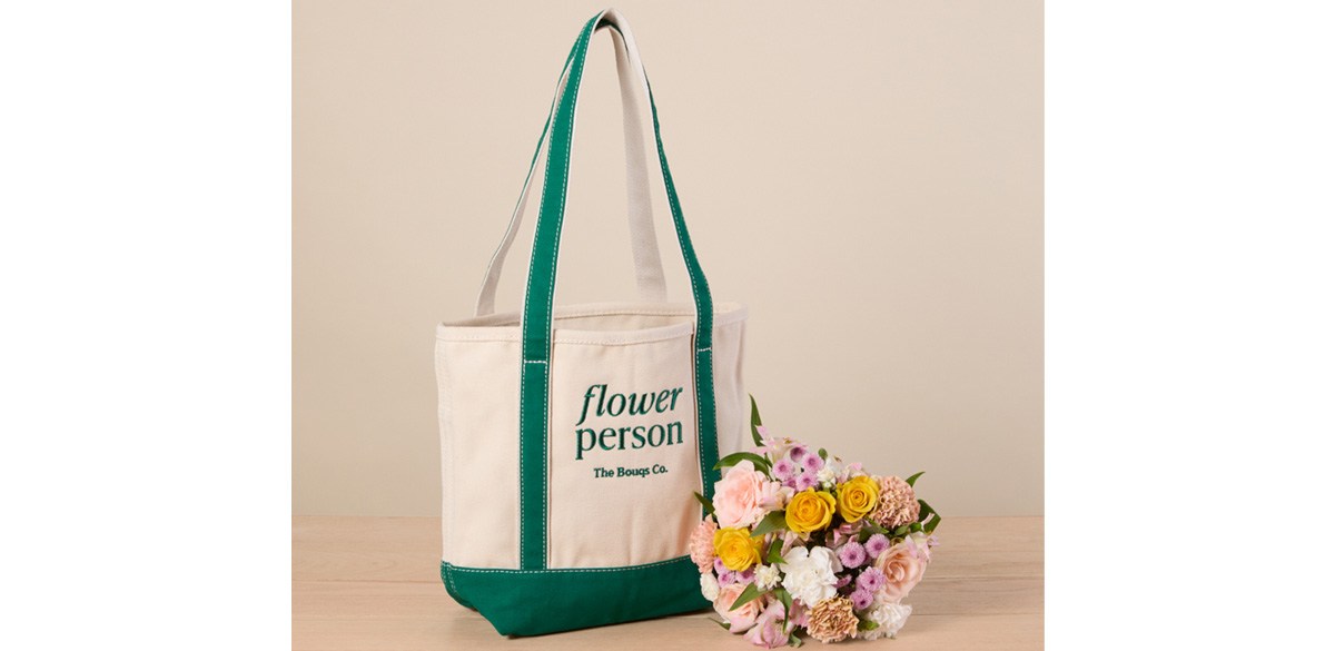 The Lands' End Canvas Pocket Tote Gift Set