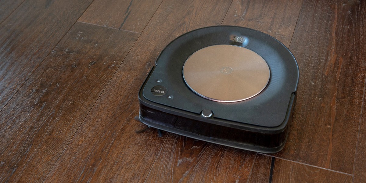 Roomba s9+ on hardwood floor