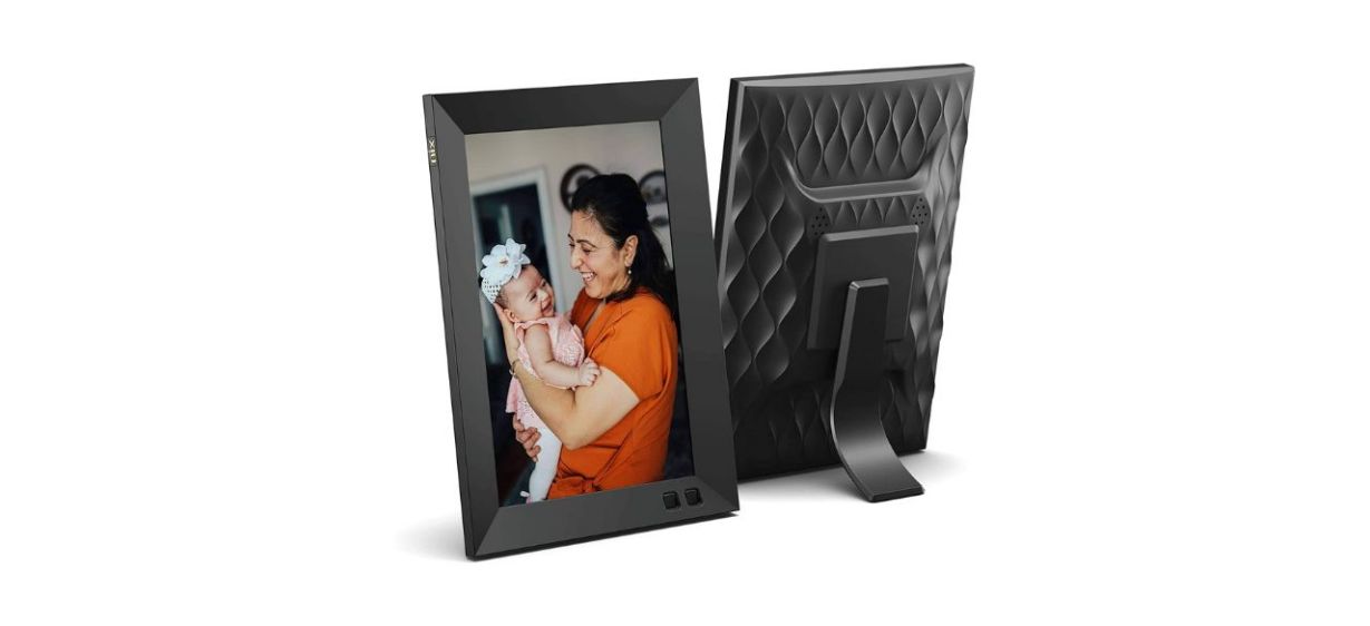 Best NIX 8-Inch Digital Photo Frame