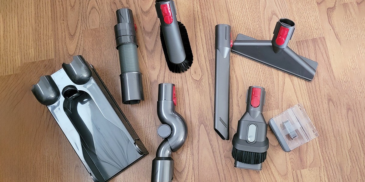 V11 Extra  accessories on hard flooring