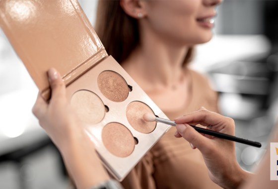 How to use concealer