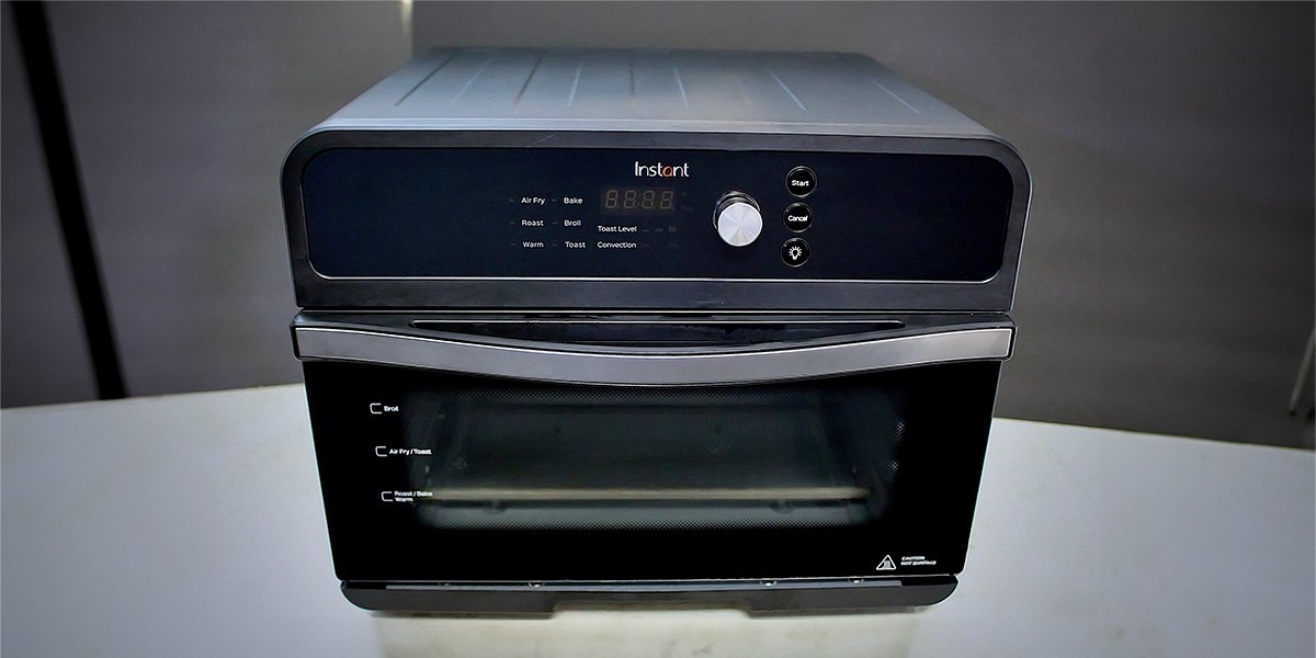 Instant Omni Air Fryer Toaster Oven Combo