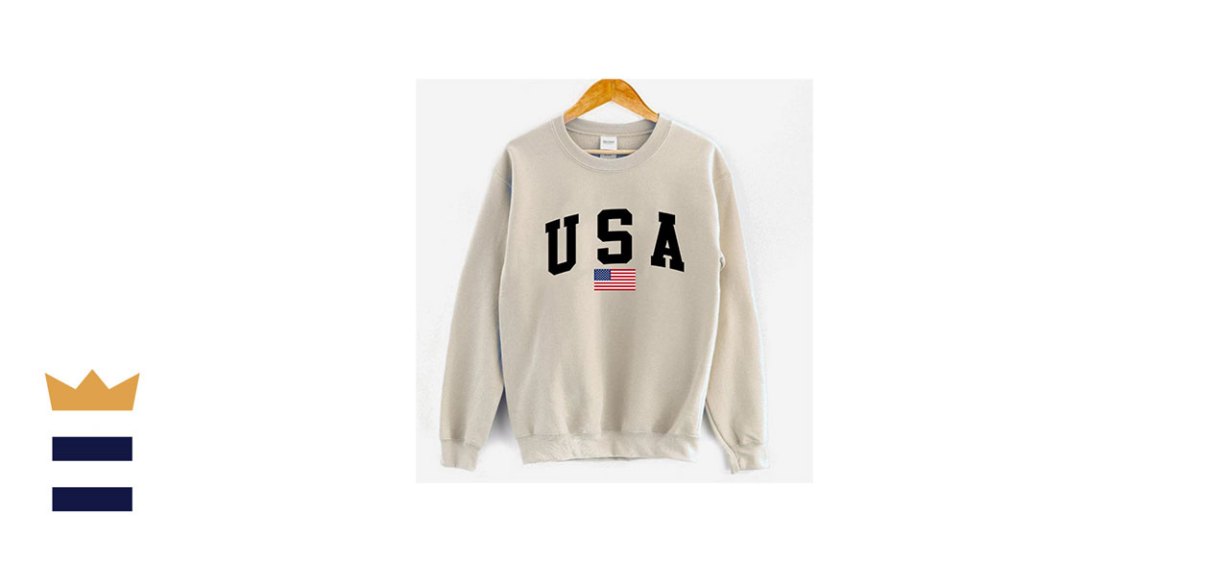 USA sweatshirt.